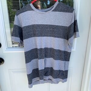 Old Navy gray and black striped shirt size medium‎